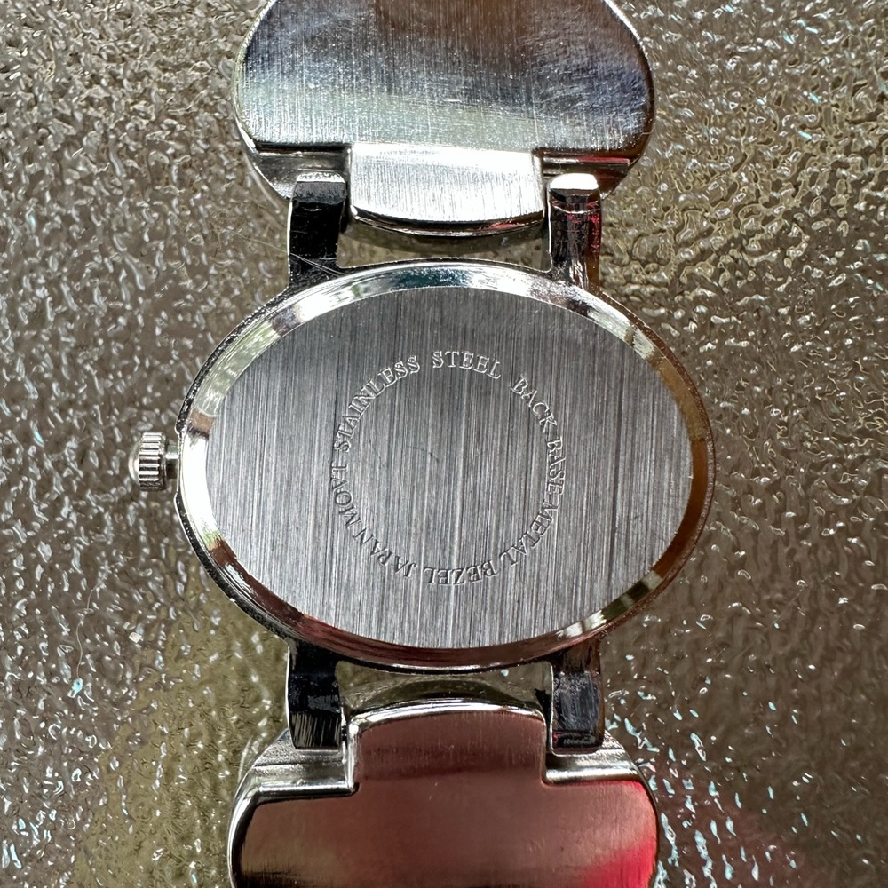 Silver and Abalone Shell Watch - Picture 5 of 5